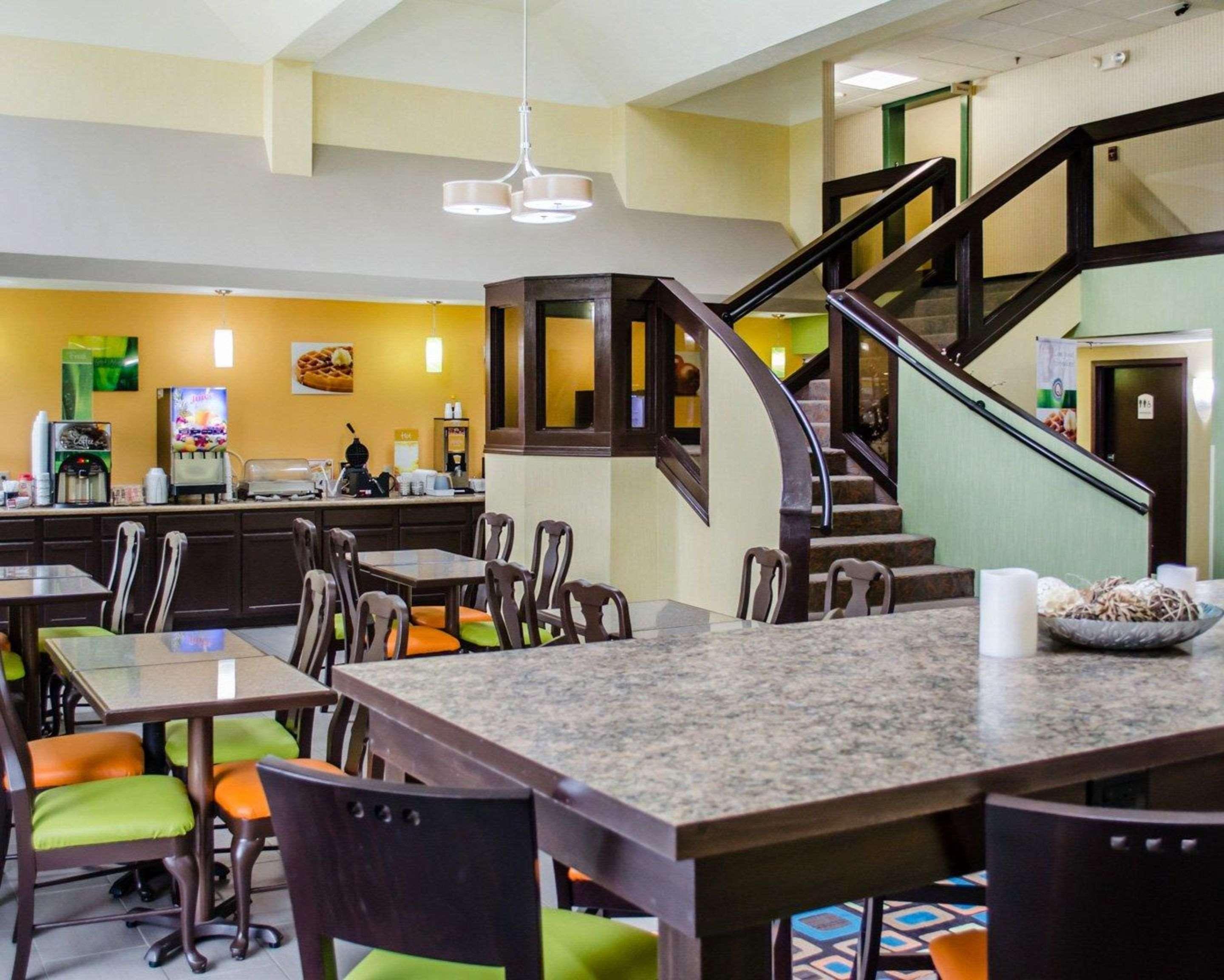 Quality Inn & Suites Medina - Akron West Extérieur photo