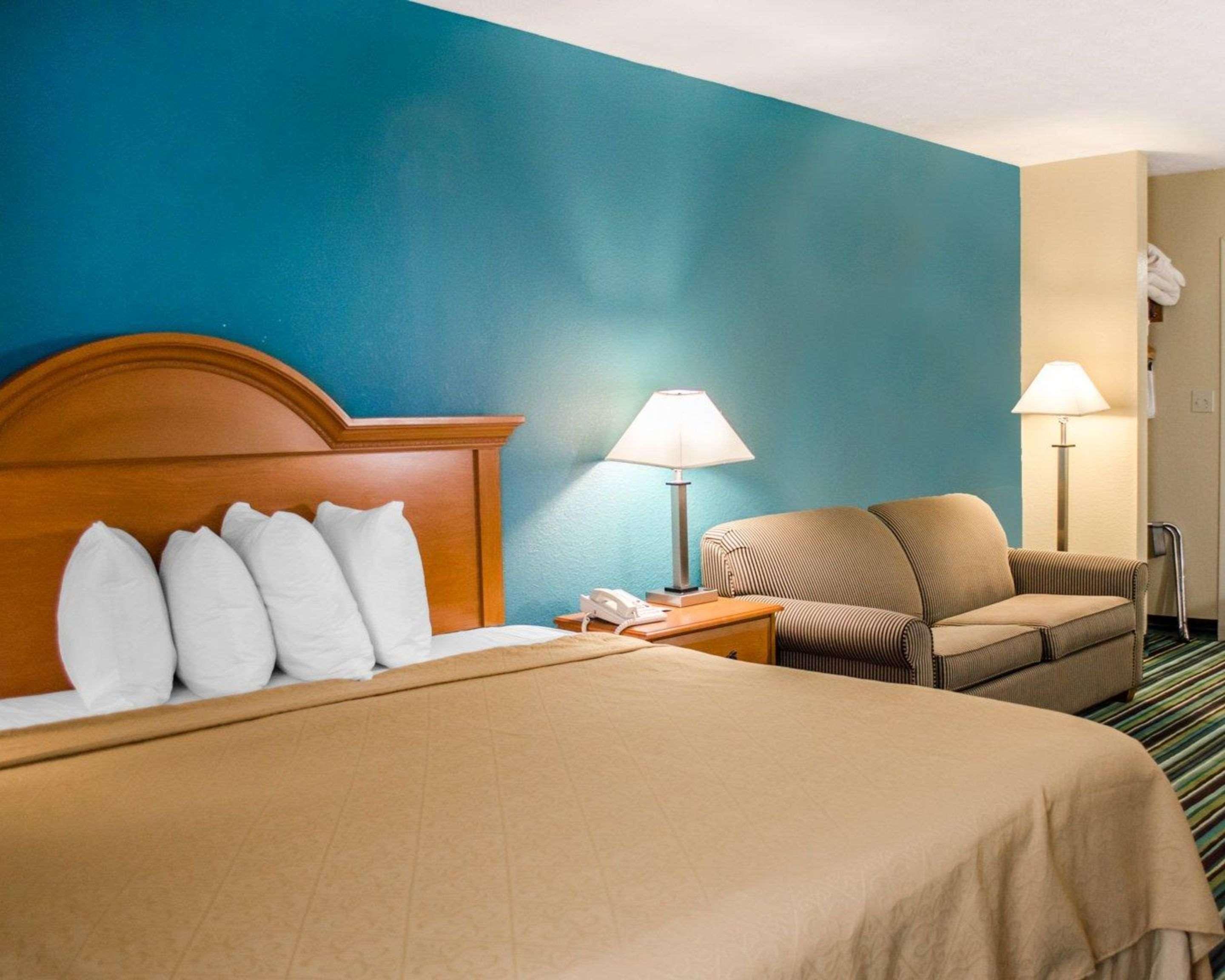 Quality Inn & Suites Medina - Akron West Extérieur photo